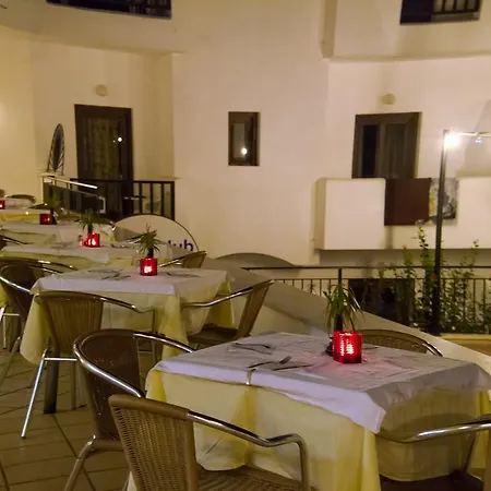 Aparthotel Lyda