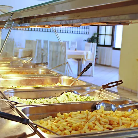 Lyda Apartahotel